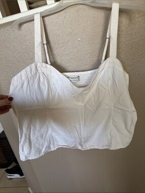 Abercrombie & Fitch White Cropped Cami Tank Top